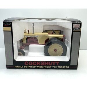 SpecCast Cockshutt 770 Narrow Front Tractor Highly Detailed 1/16 Scale NIB